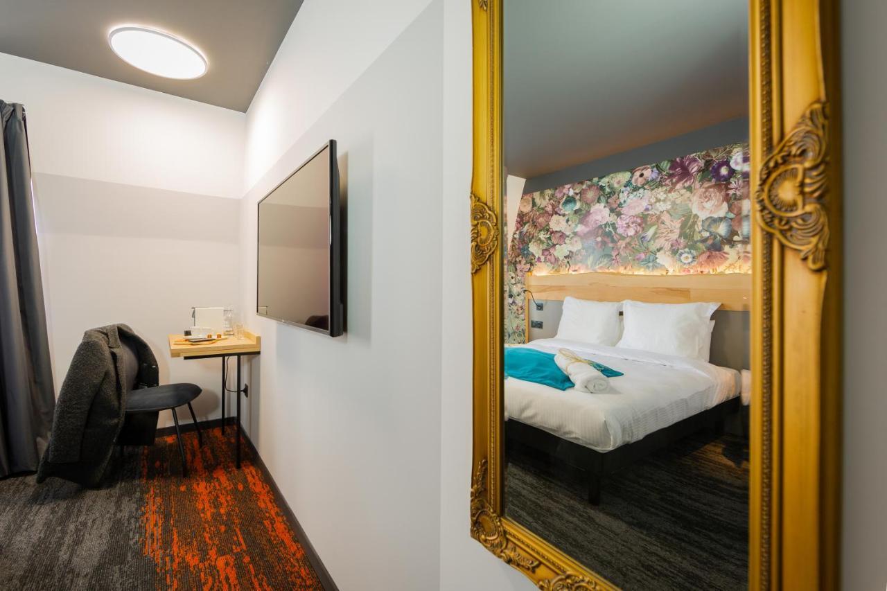 Berti Hotel - Mulhouse Centre Gare Екстер'єр фото
